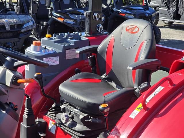 Image of Mahindra 2660 equipment image 4