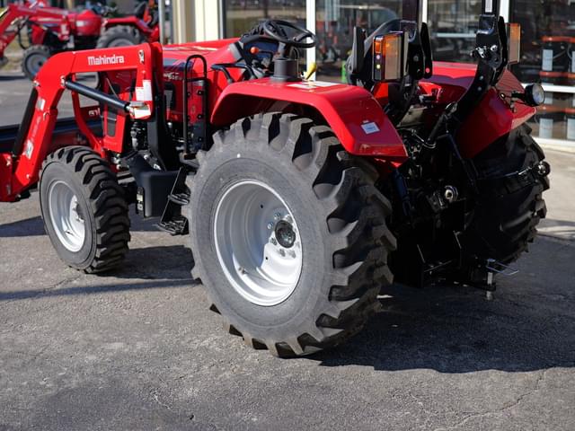 Image of Mahindra 5155 equipment image 3