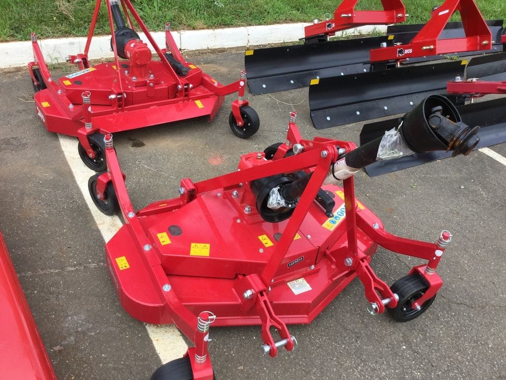 2017 Mahindra KFM48 Equipment Image0