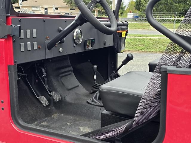 Image of Mahindra Roxor HD equipment image 4