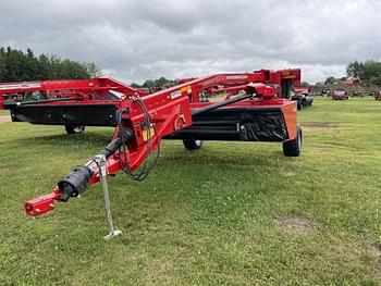 Massey Ferguson 1373 Equipment Image0