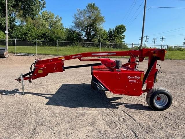 Image of Massey Ferguson 1373 equipment image 1