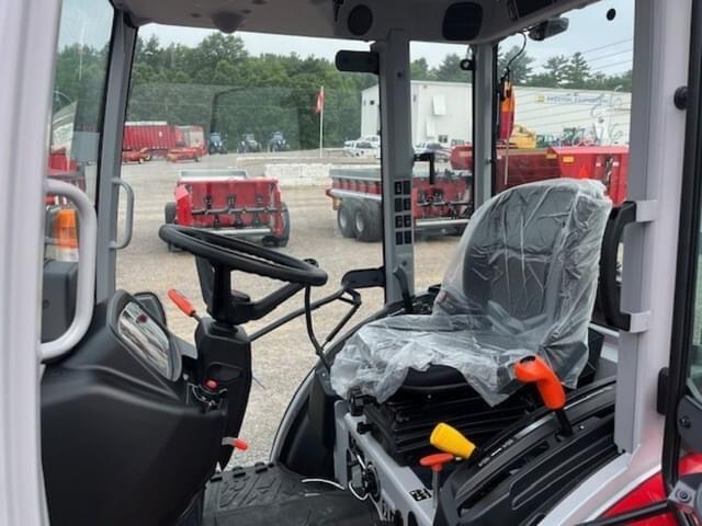 Image of Massey Ferguson 1M.25 equipment image 4