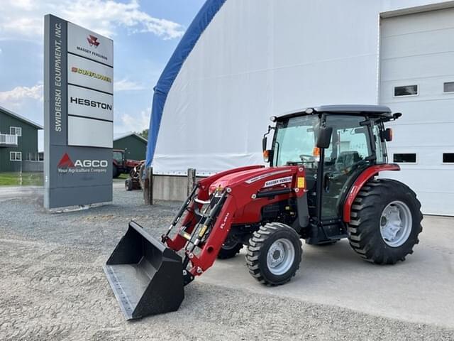 Image of Massey Ferguson 2860M equipment image 2