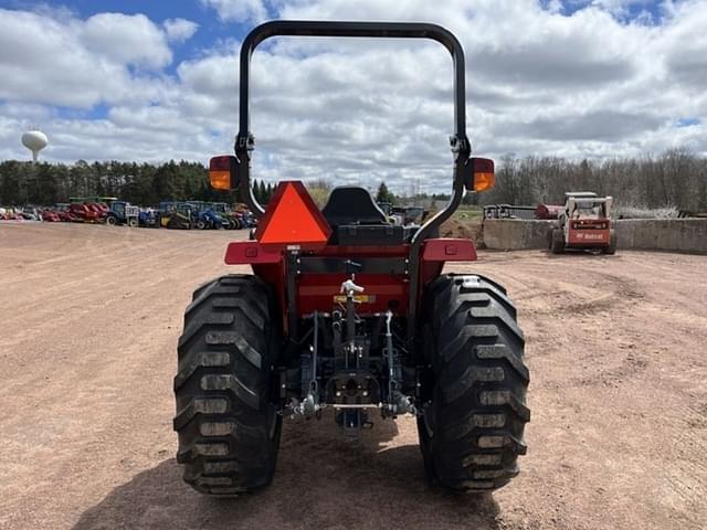 Image of Massey Ferguson 2E.50 equipment image 4