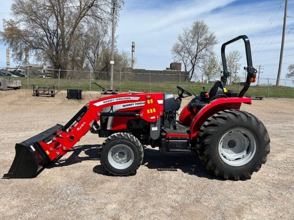 2025 Massey Ferguson 2E.50 Equipment Image0