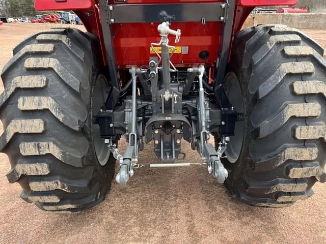Image of Massey Ferguson 2E.60 equipment image 4