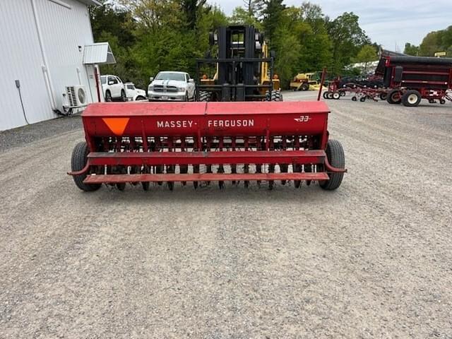 Image of Massey Ferguson 33 equipment image 3