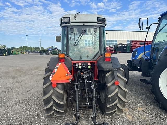 Image of Massey Ferguson 3445 equipment image 4