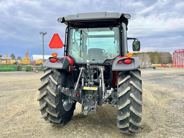 Image of Massey Ferguson 4710 equipment image 3