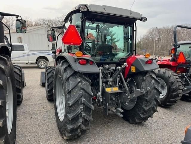 Image of Massey Ferguson 4710 equipment image 2