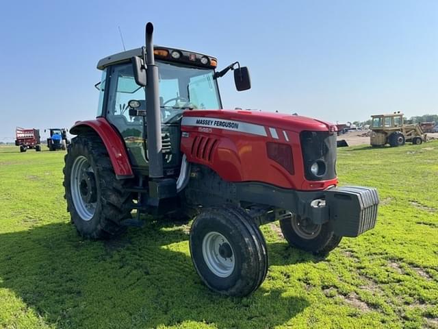 Image of Massey Ferguson 5465 equipment image 1