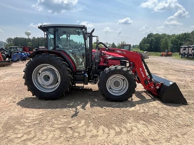 Image of Massey Ferguson 6713 equipment image 3