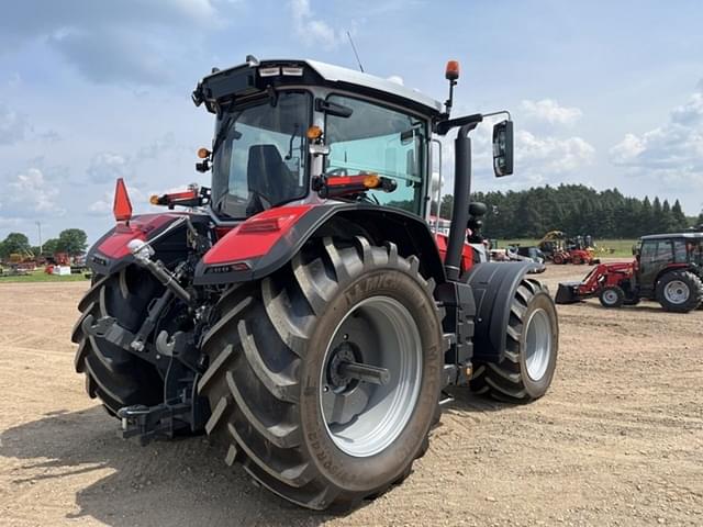 Image of Massey Ferguson 8S.305 equipment image 4