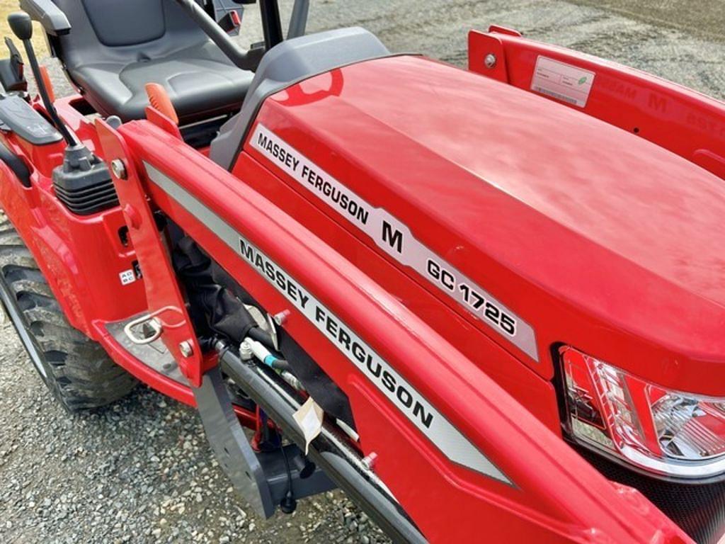 Image of Massey Ferguson GC1725M Image 0
