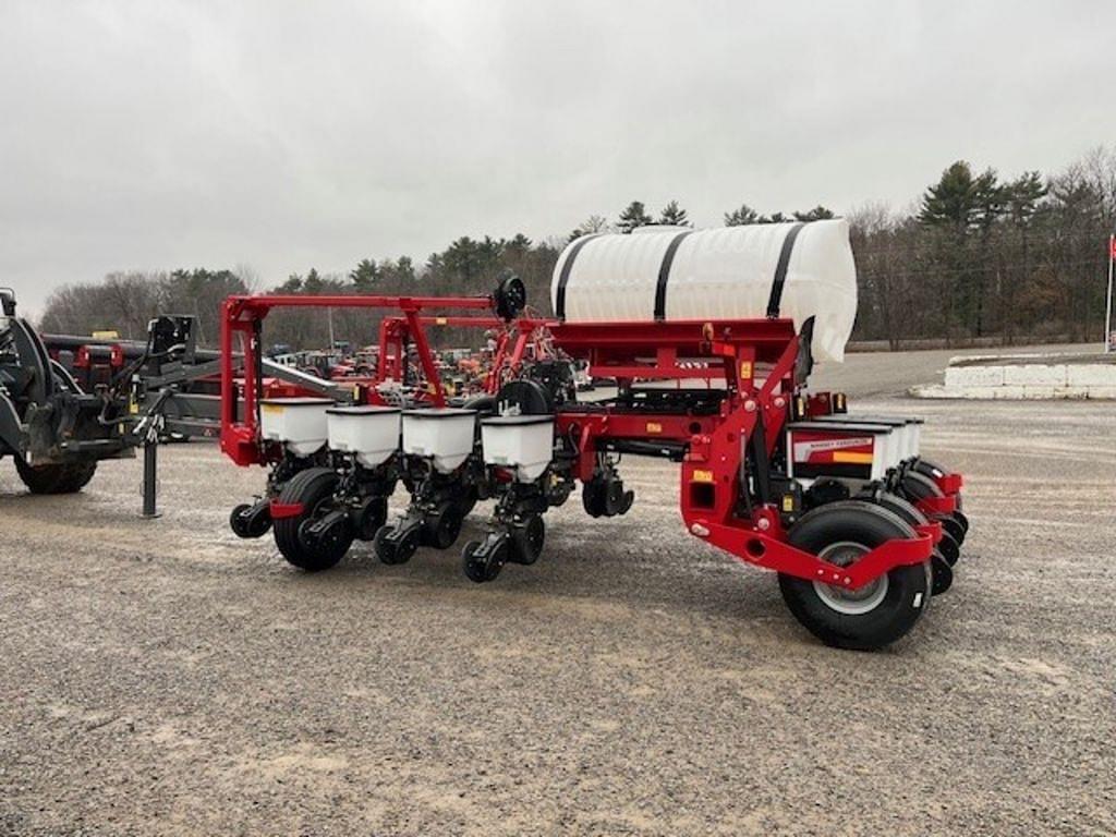 Image of Massey Ferguson MFVF Image 1