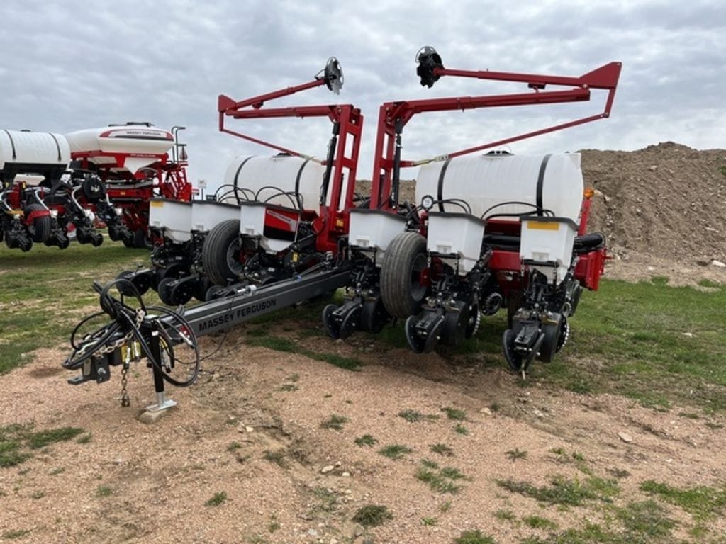 Main image Massey Ferguson MFVW