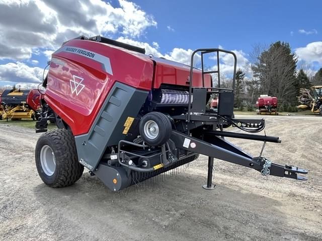 Image of Massey Ferguson RB4160V equipment image 1