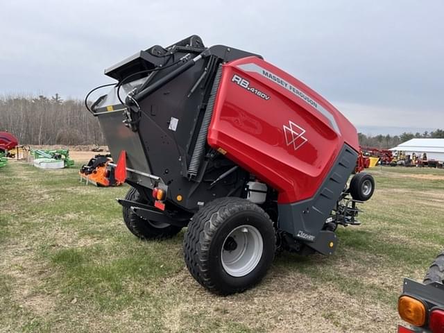 Image of Massey Ferguson RB4160V equipment image 3