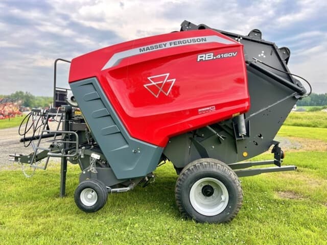 Image of Massey Ferguson RB4160V equipment image 3