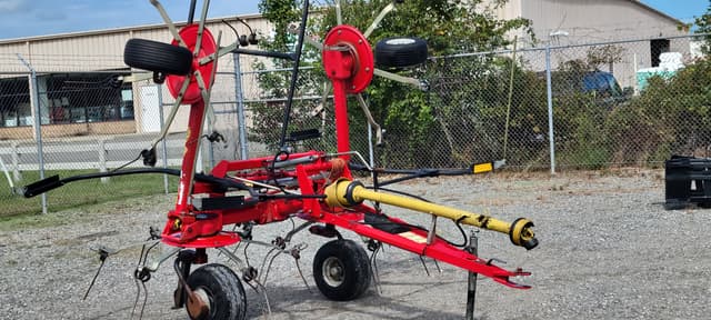 Image of Massey Ferguson TD1635 equipment image 1