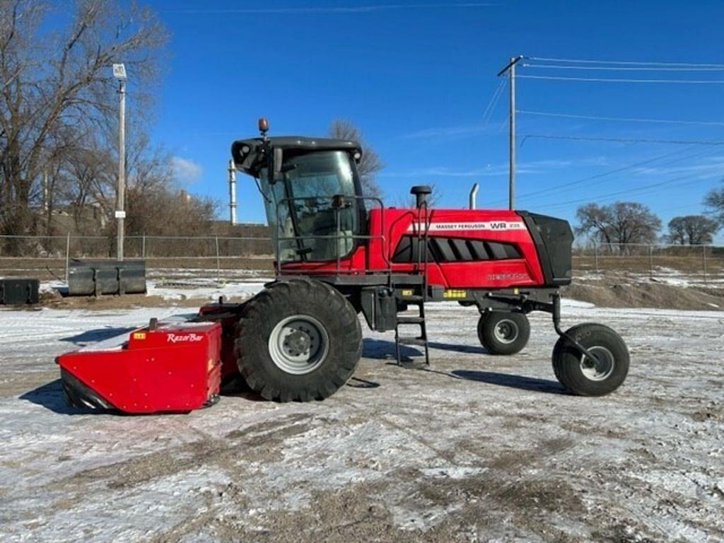 Image of Massey Ferguson WR235 Image 1