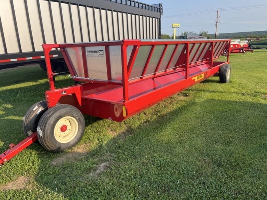 2024 Meyer P240 Equipment Image0