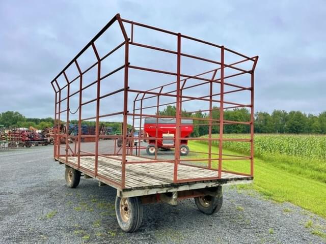 Image of Minnesota Bale Rack equipment image 4