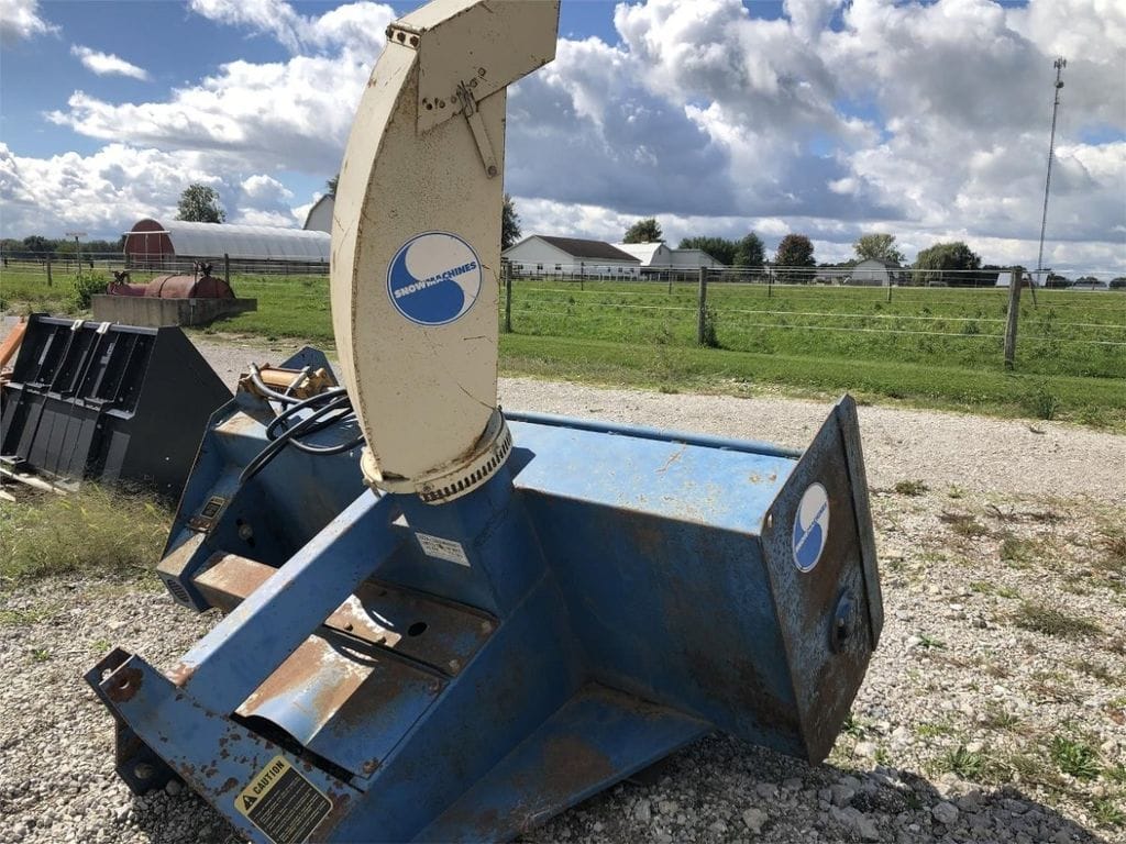 Snowmachines Snowblower Equipment Image0