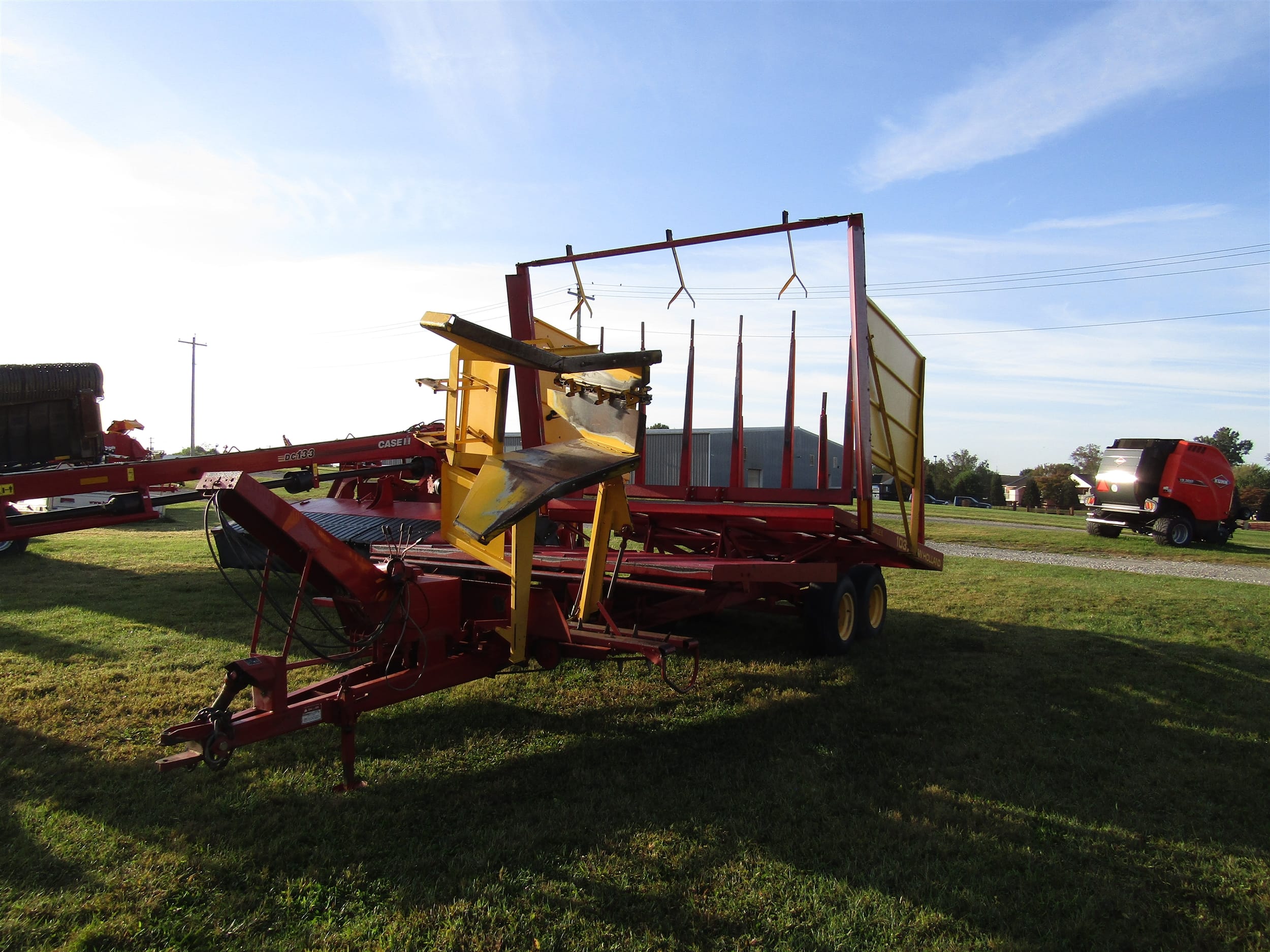 New Holland 1037 Equipment Image0