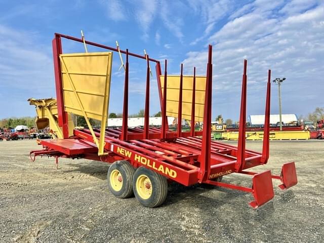 Image of New Holland 1037 equipment image 2