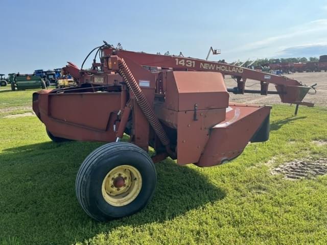 Image of New Holland 1431 equipment image 1
