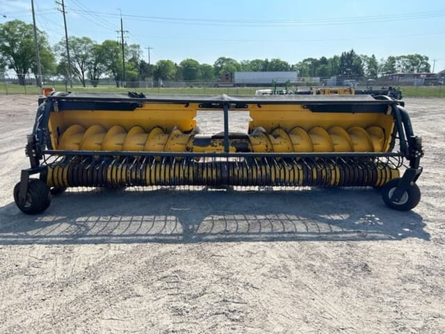 Image of New Holland 293 equipment image 2