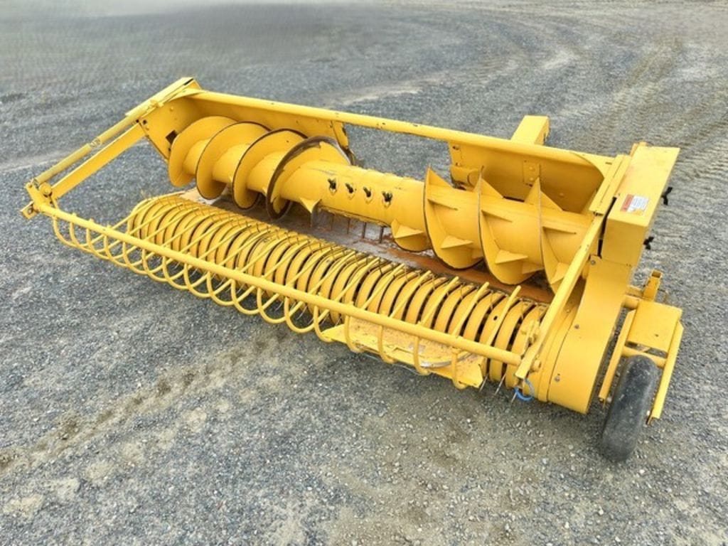 2015 New Holland 29P Equipment Image0