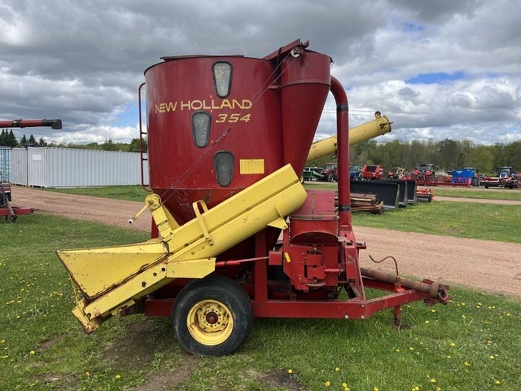 Image of New Holland 354 Image 0