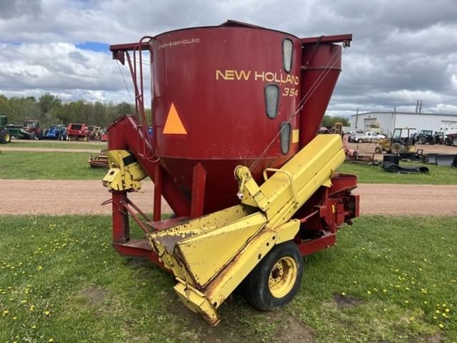 Image of New Holland 354 equipment image 4