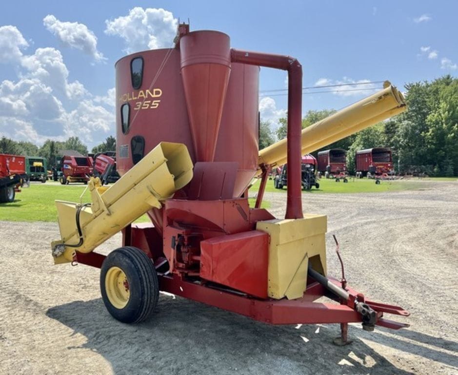 Main image New Holland 355