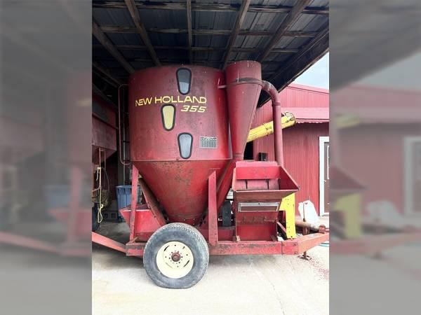 Main image New Holland 355