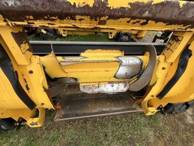 Image of New Holland 380HDY equipment image 3