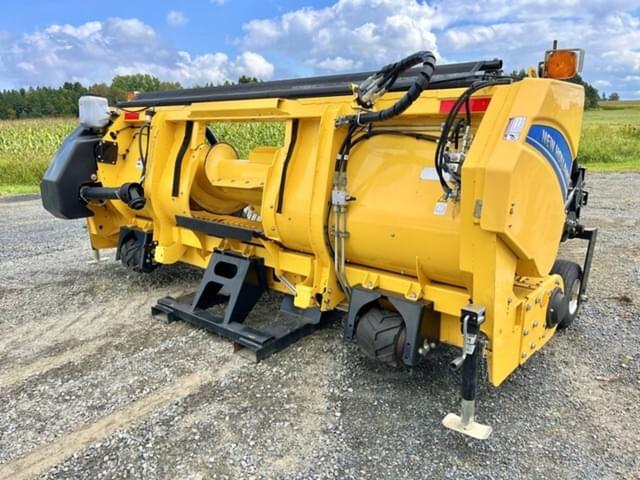 Image of New Holland 380HDY equipment image 2