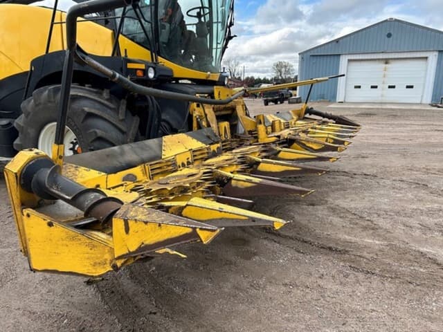 Image of New Holland 470FI equipment image 3