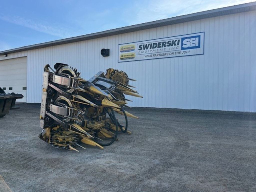 New Holland 470FI Equipment Image0