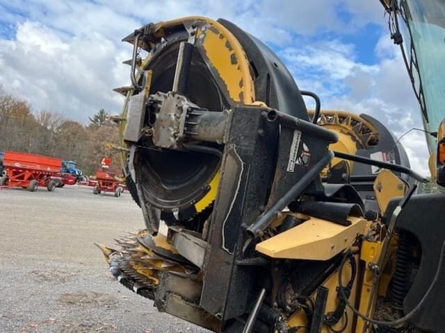 Image of New Holland 600BFI equipment image 2