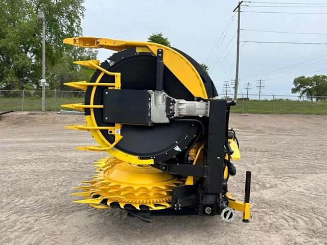 Image of New Holland 600BFI equipment image 1