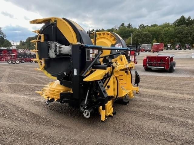 Image of New Holland 600BFI equipment image 4