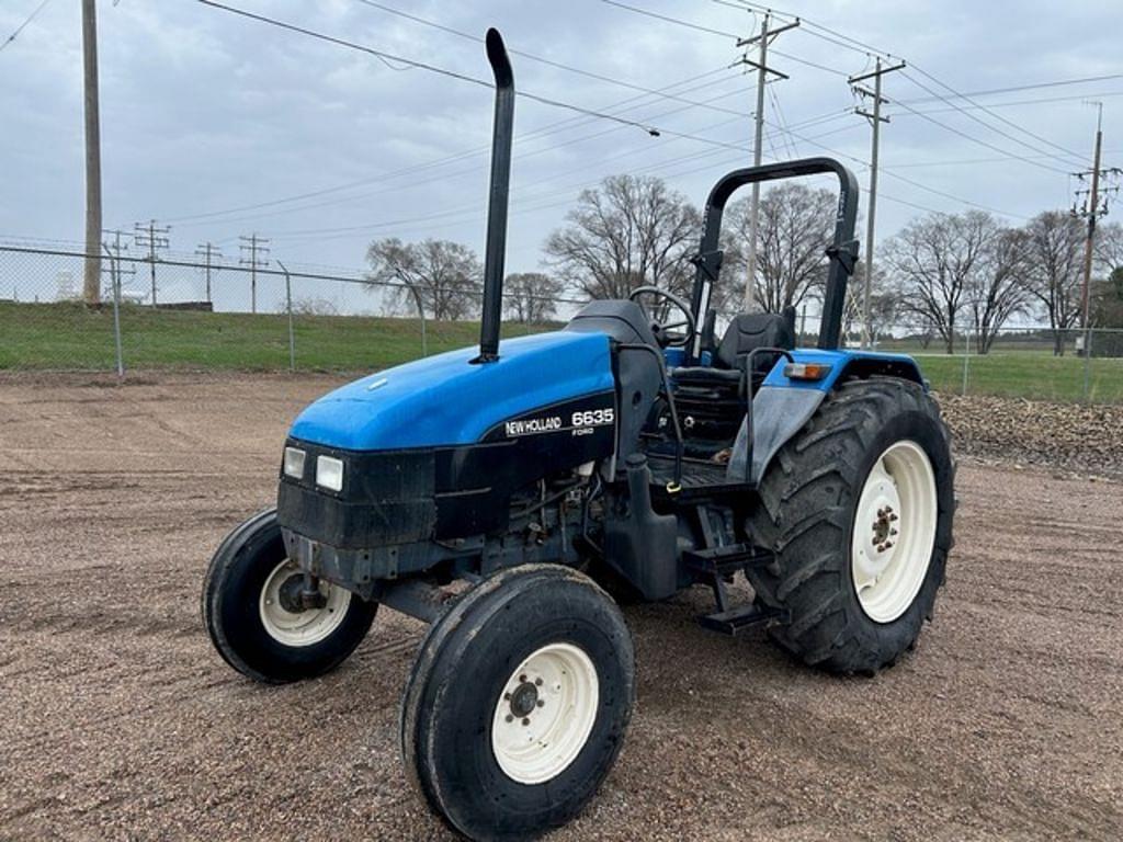 Image of New Holland 6635 Primary image