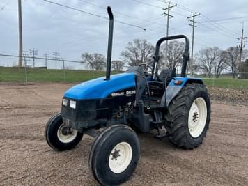 Main image New Holland 6635