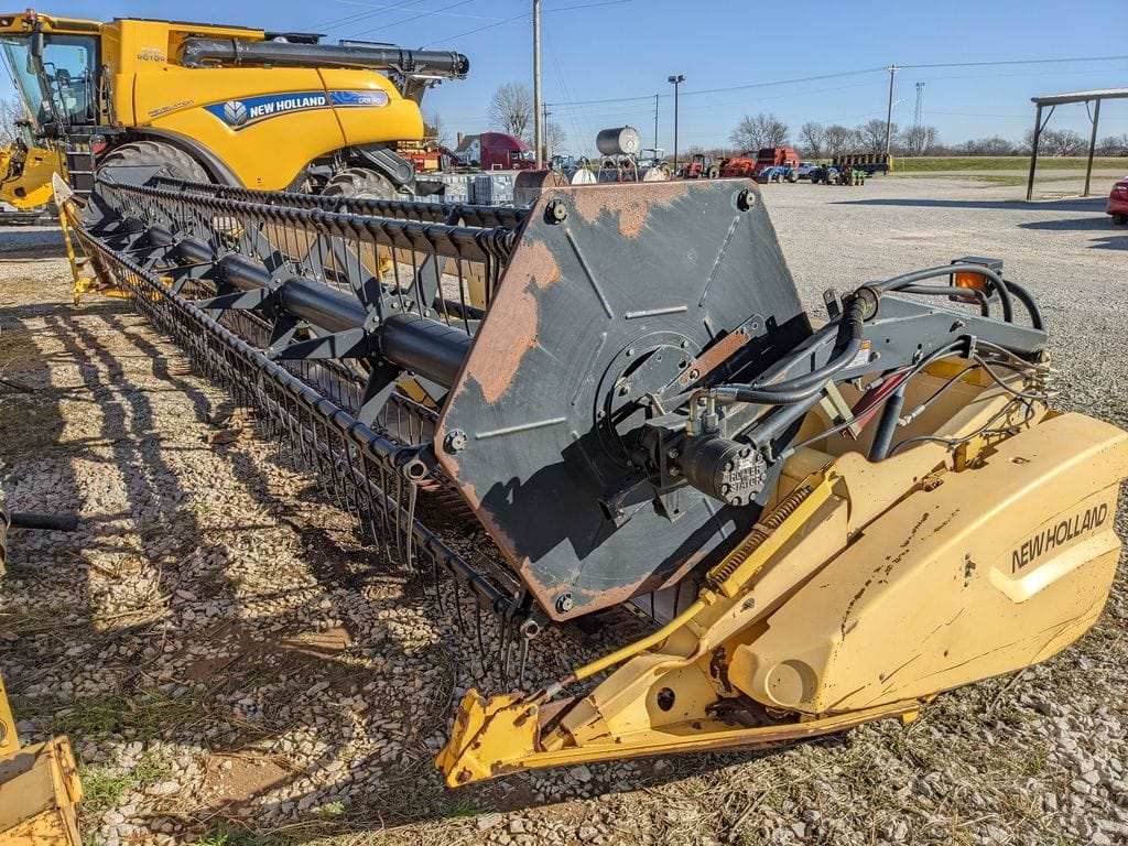 New Holland 73C Equipment Image0