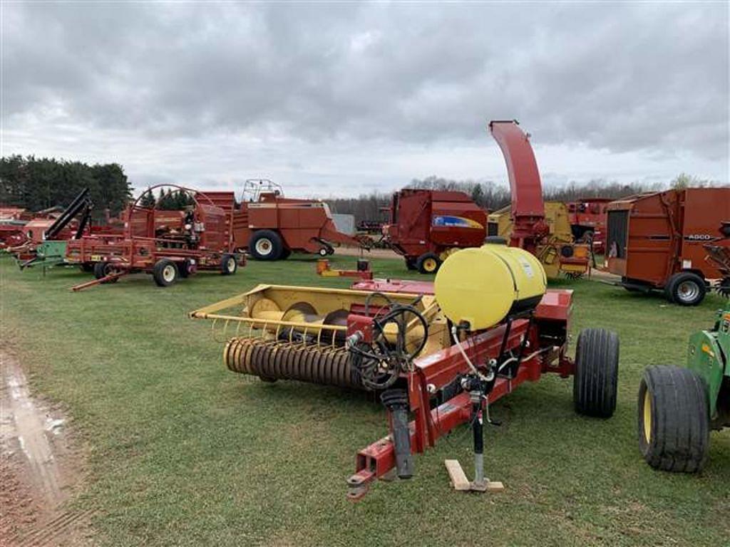 Image of New Holland 790 Primary image