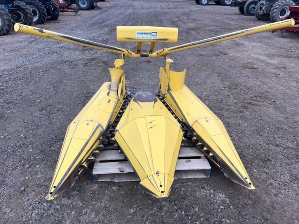 Main image New Holland 824